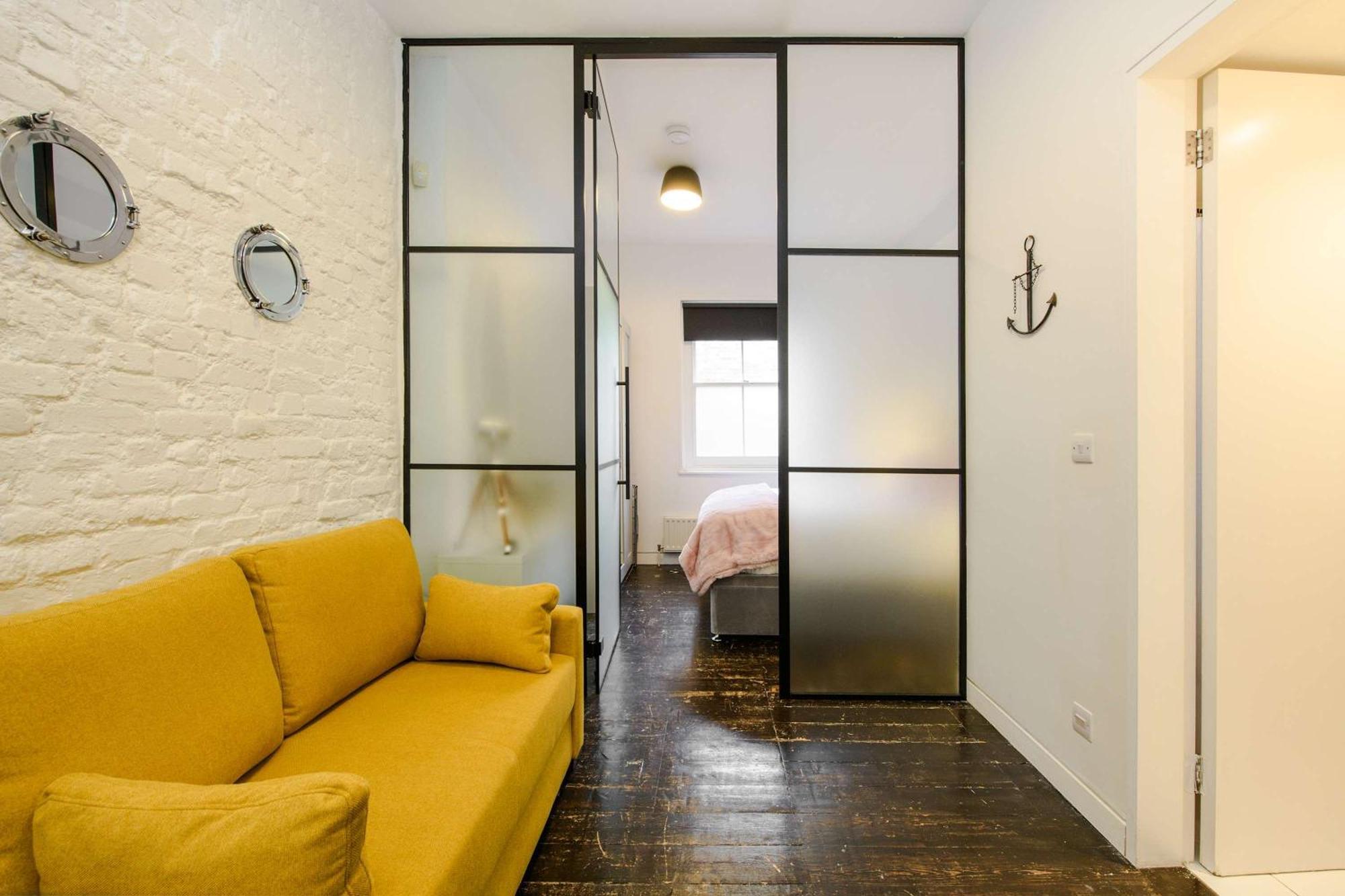 The Shard-view Shindig - Borough - By Frankie Says Holiday home London